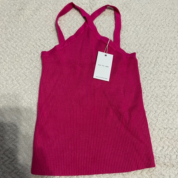Tops - Pink sleeveless tank top ribbed backless camisole